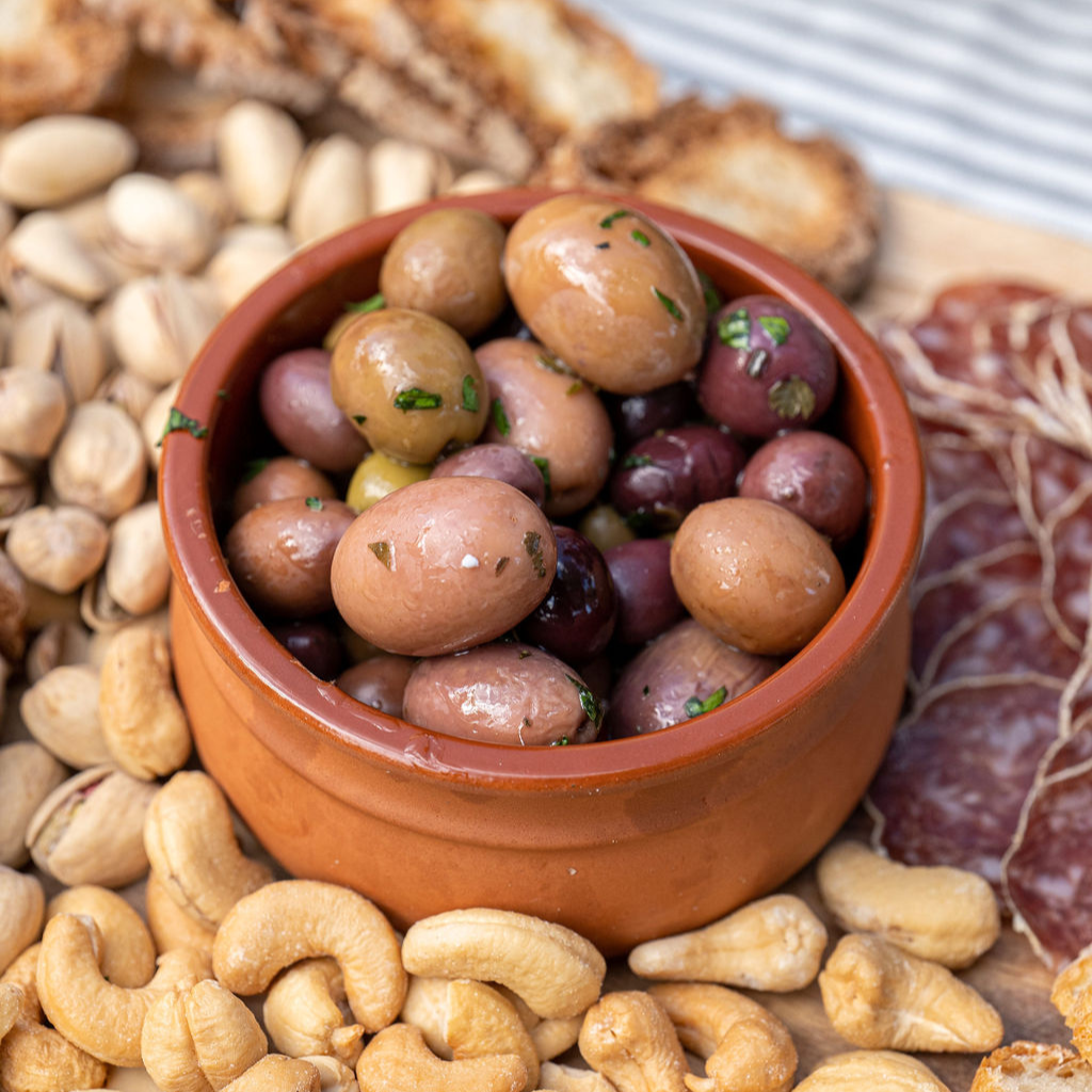 Organic Australian Mixed Olives / Herbs & Garlic