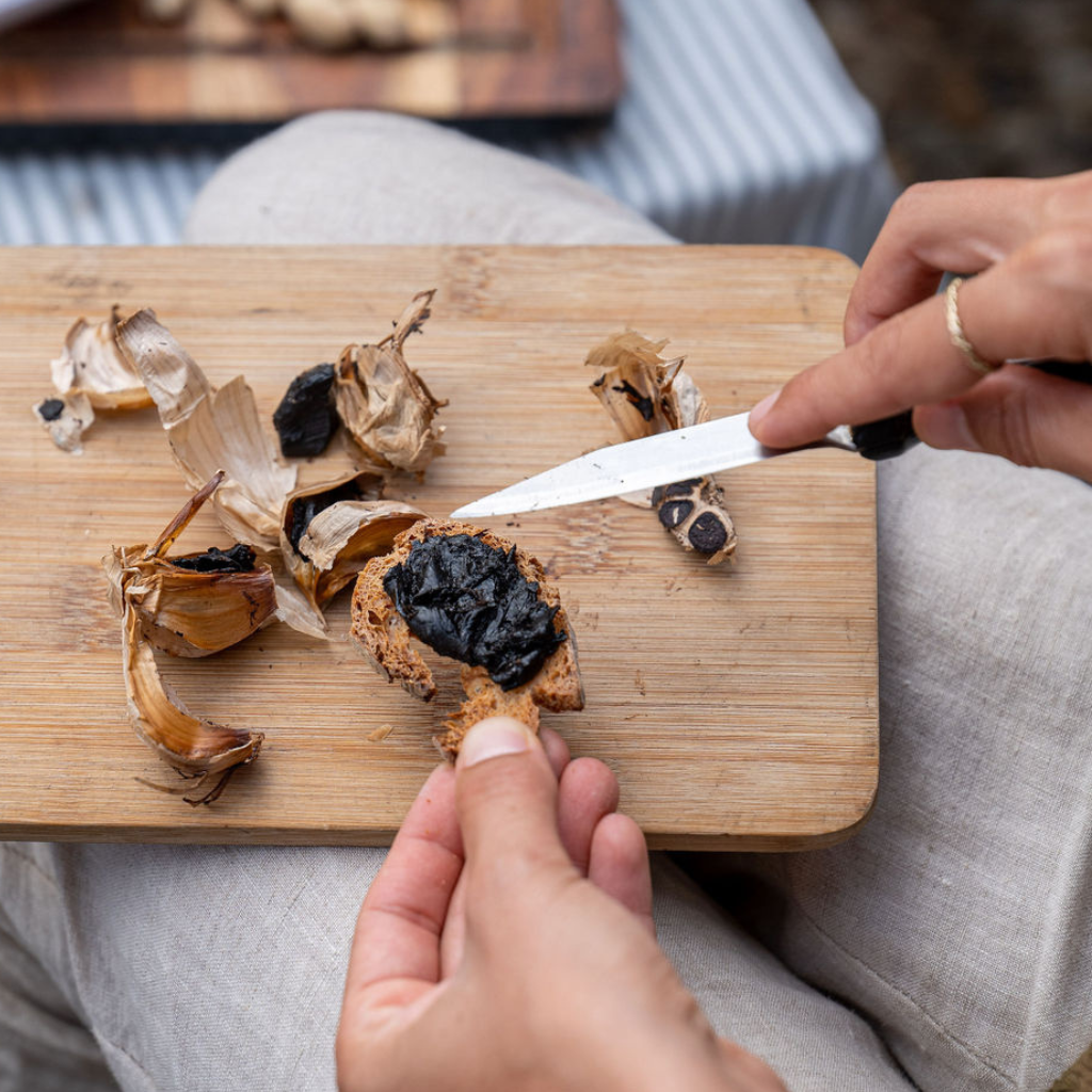 Black Garlic - Peeled cloves