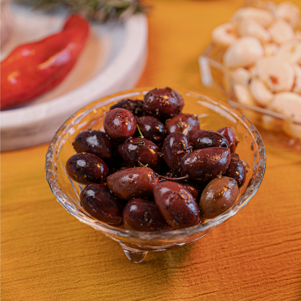 Pitted Kalamata / Chilli & Herbs