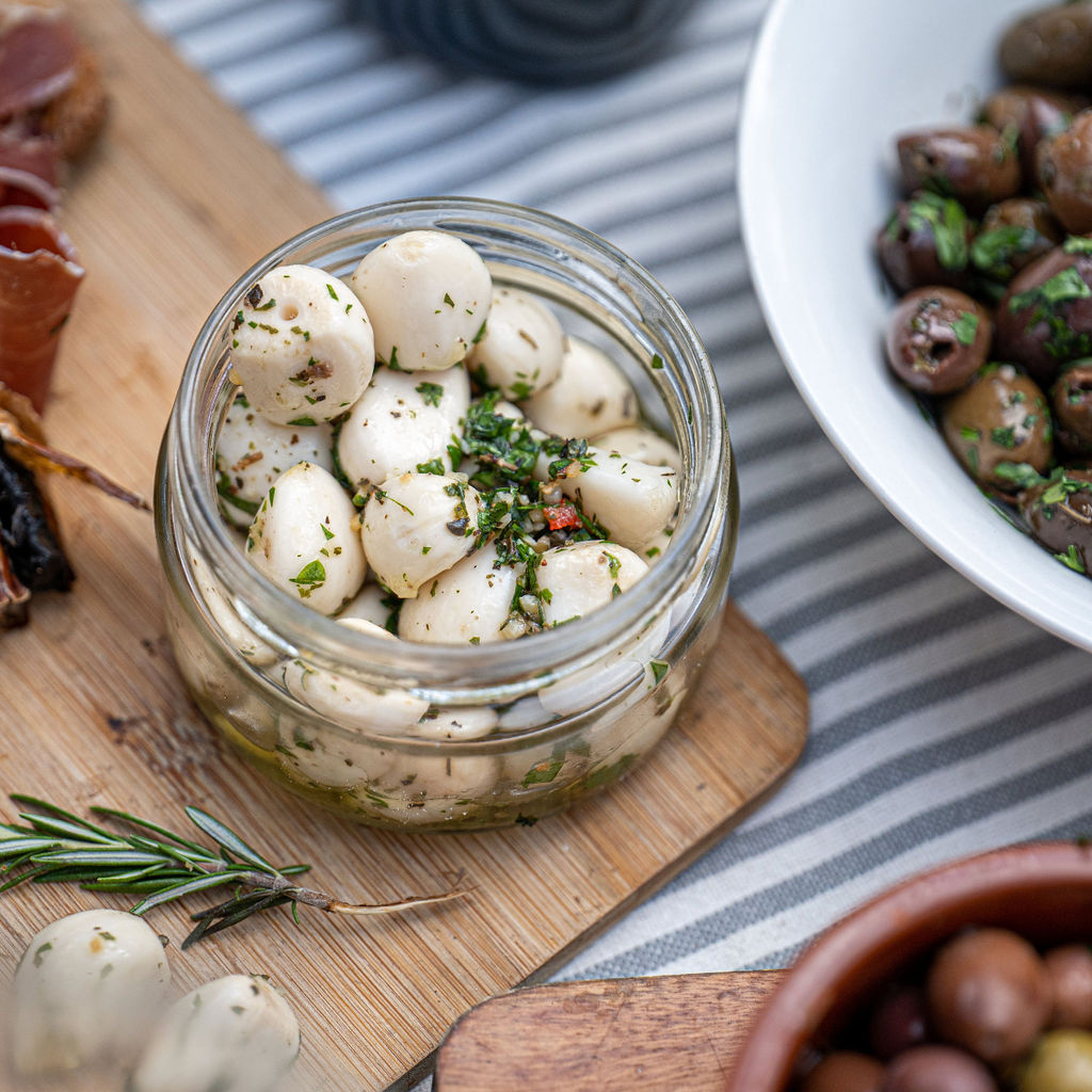 Sweet Garlic with Herbs
